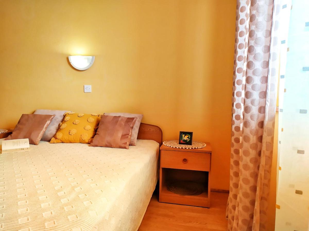 Cozy Apartments Danica Novalja With Terrace - First Floor Esterno foto