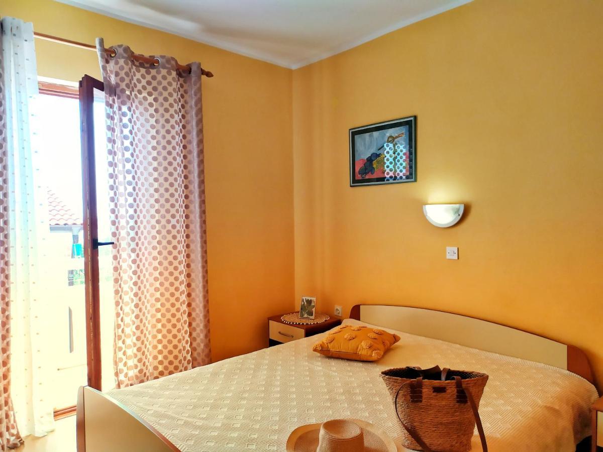 Cozy Apartments Danica Novalja With Terrace - First Floor Esterno foto