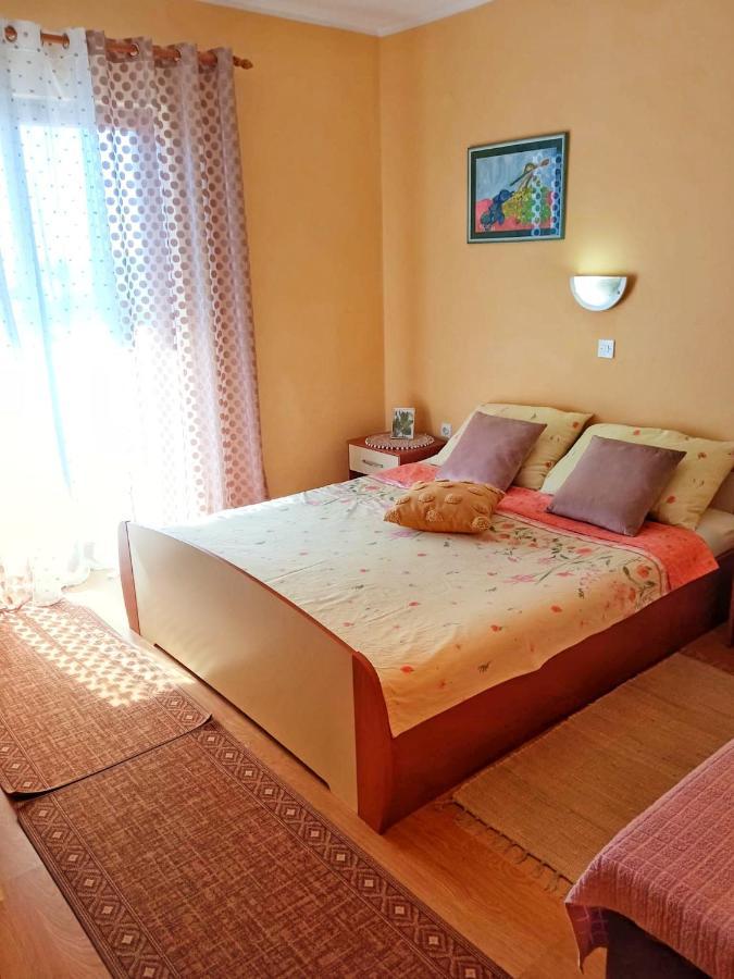Cozy Apartments Danica Novalja With Terrace - First Floor Esterno foto