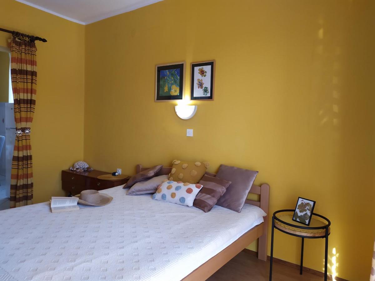 Cozy Apartments Danica Novalja With Terrace - First Floor Esterno foto